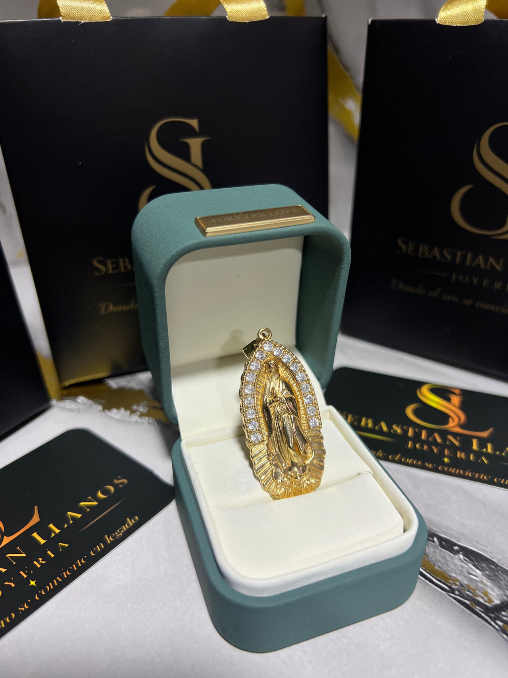 Dije Virgen de Guadalupe