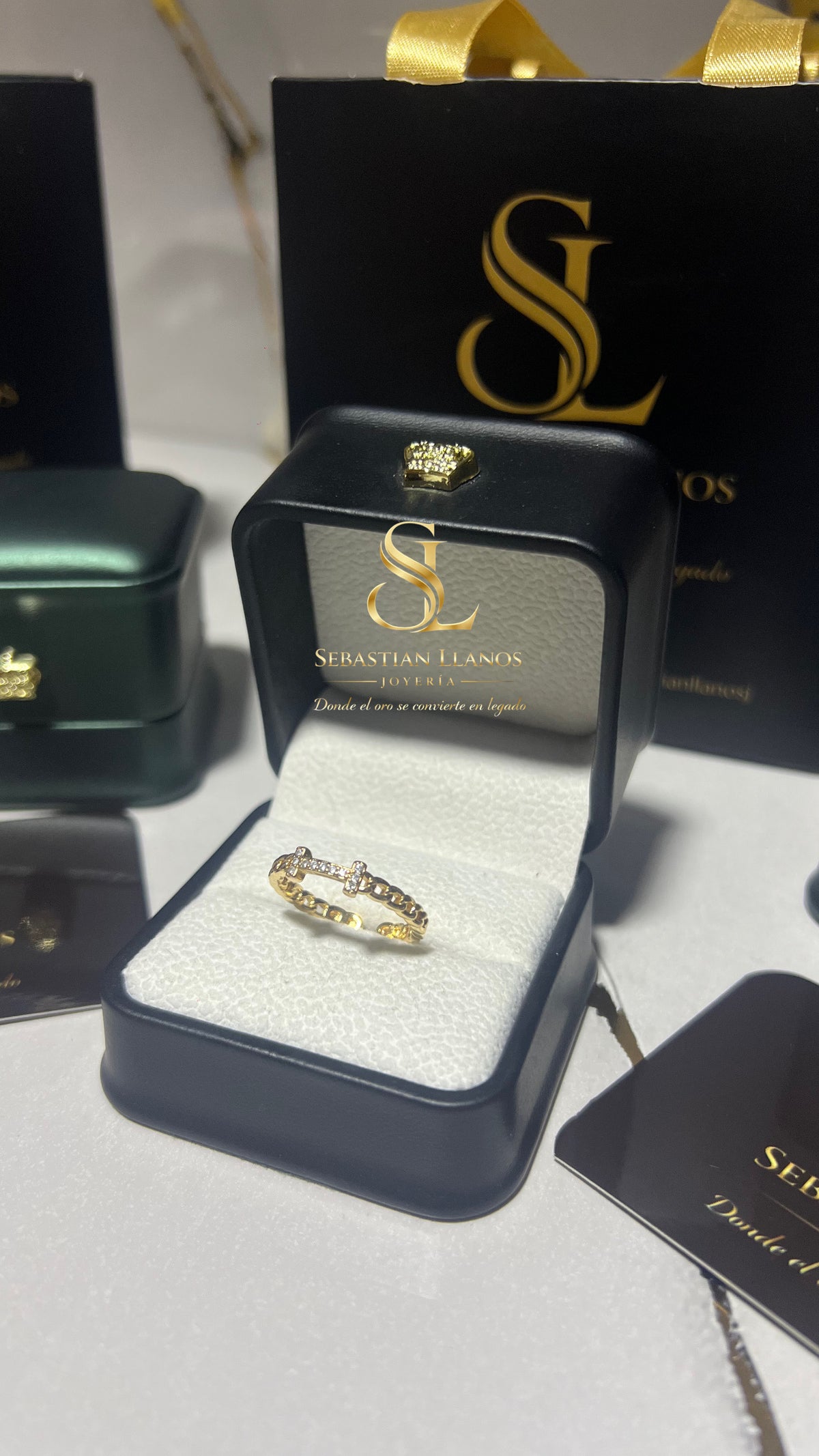 Anillo Higins